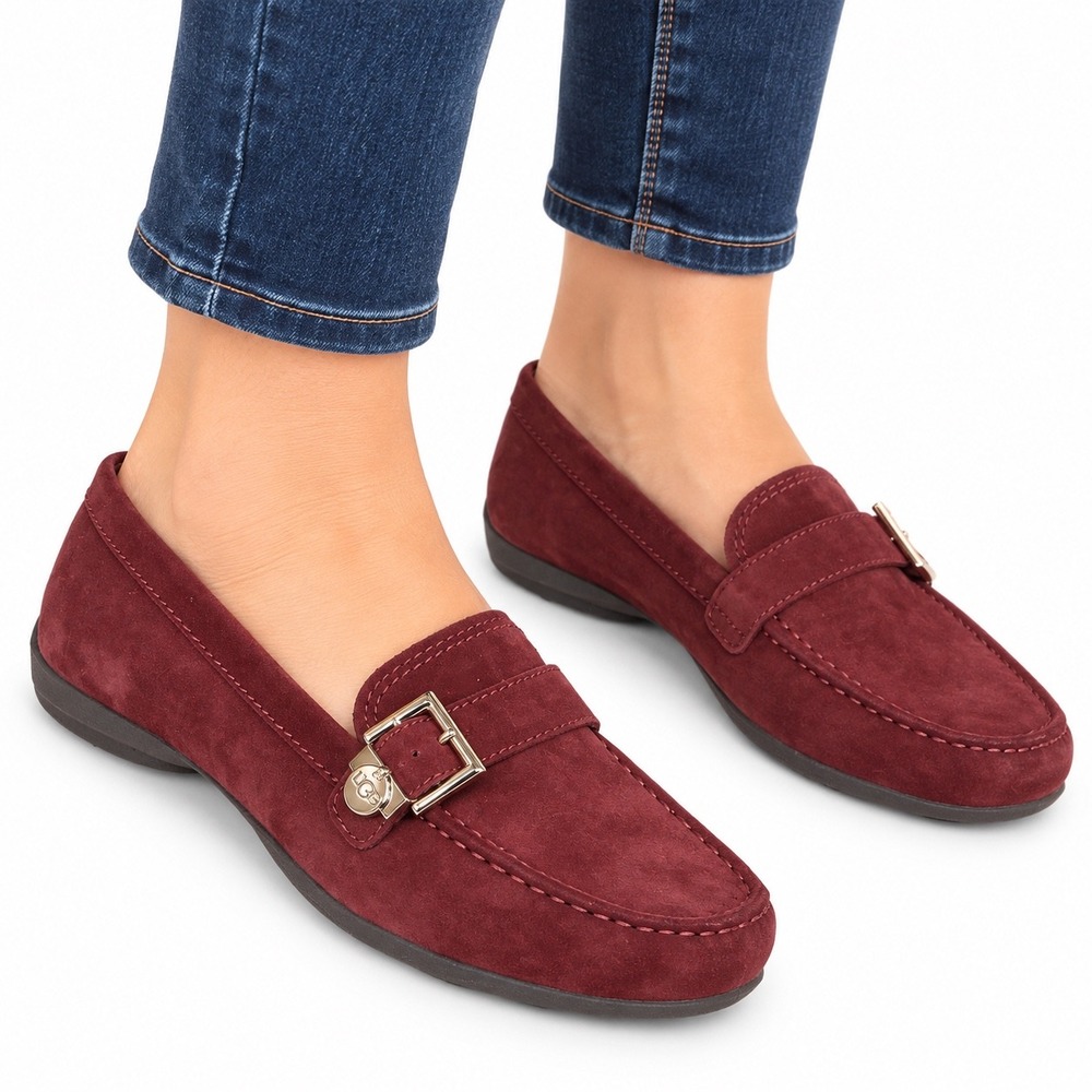 UGG Crawford Loafers Women Size 8 Dark Raisin Excellent Suede Buckle Flats 5149